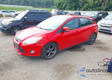 2014 Ford Focus Se z USA, uszkodzony, nr VIN 1FADP3K23EL324018